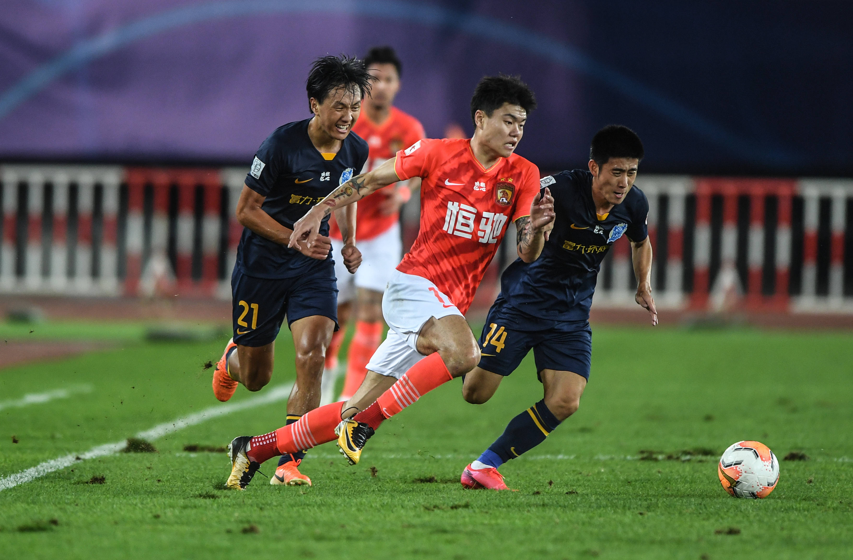 色的进攻才 色的进攻才