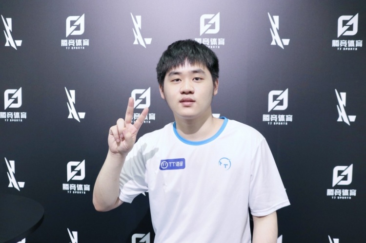 这项赛事的 这项赛事的