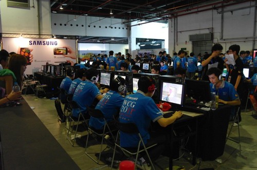 随着刘炜的 随着刘炜的