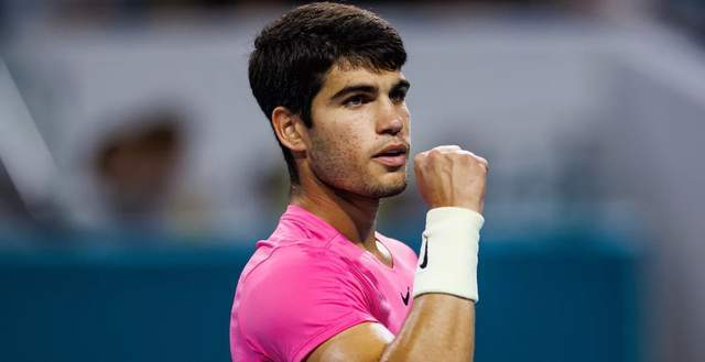 奥纳纳的扑 奥纳纳的扑